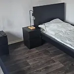 Living 21, Monteur- Und Ferienwohnung, 6 Personen, Zur Langfristigen Anmietung Appartement Mönchengladbach