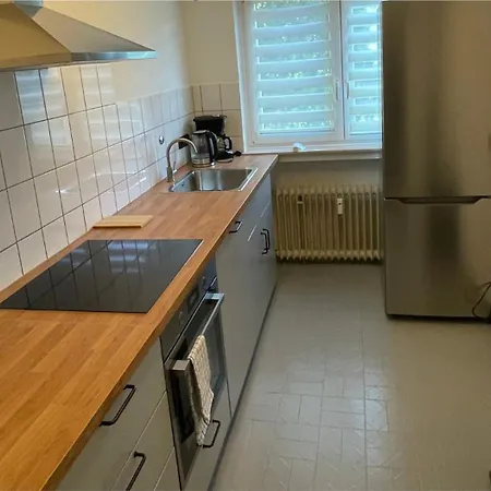 Living 21, Monteur- Und Ferienwohnung, 6 Personen, Zur Langfristigen Anmietung Lejlighed Mönchengladbach