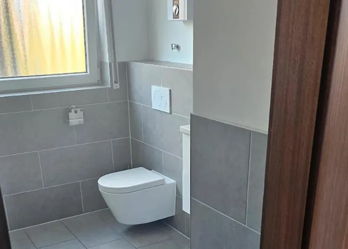 Living 21, Monteur- Und Ferienwohnung, 6 Personen, Zur Langfristigen Anmietung Lejlighed